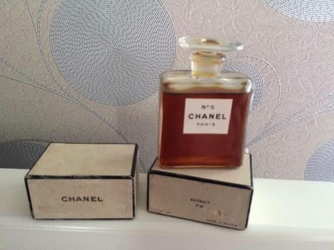 Антикварный парфюм Chanel #5 или нет?