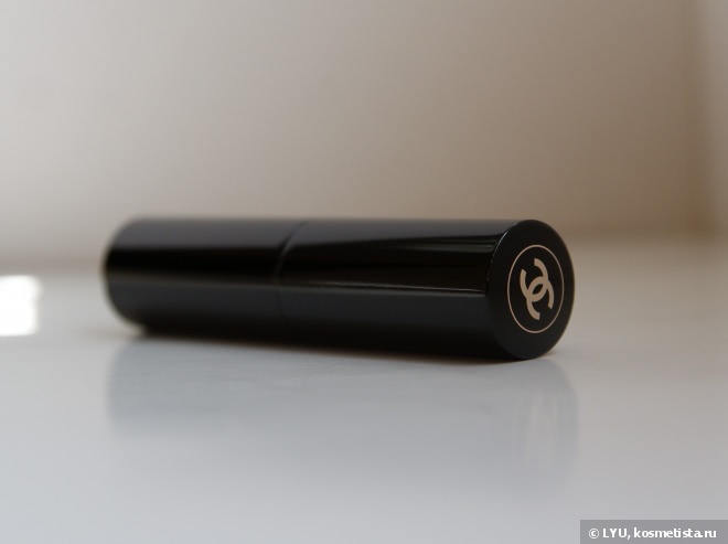 Помада Chanel Les Beiges Healthy Glow Hydrating Lip Balm №10