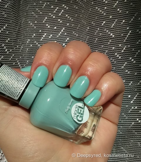 Вернусь в лето - Sally Hansen Гель-лак для ногтей Miracle Gel Color № 240 и топовое покрытие Miracle Gel Top Coat 2.0