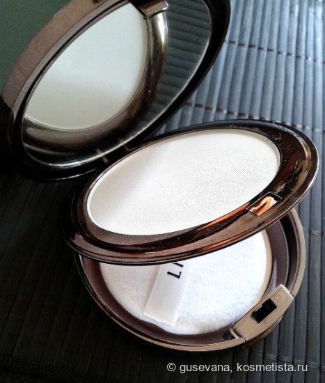 Пудра компактная матирующая Transparent matte powder от Limoni