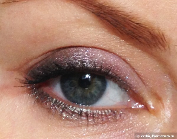 Новый оттенок знаменитых теней Shiseido Luminizing Satin Eye Color Trio: BL215 Static