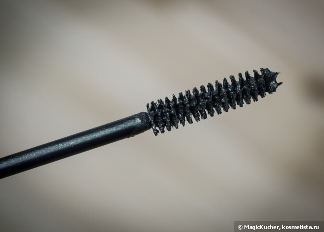 Missha The Style Viewer 270 Dolly Eye Color Mascara в оттенке Miss Jade