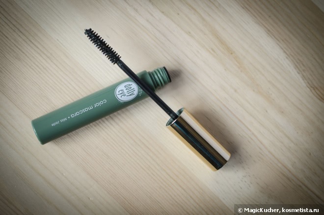 Missha The Style Viewer 270 Dolly Eye Color Mascara в оттенке Miss Jade