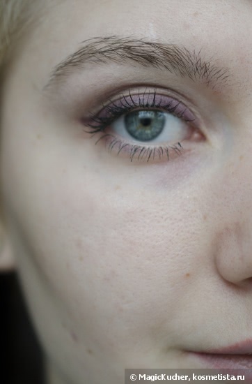 Missha The Style Viewer 270 Dolly Eye Color Mascara в оттенке Miss Jade