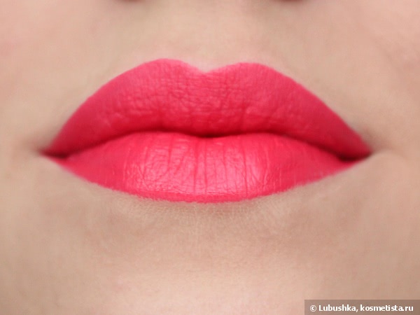 Sleek True colour lipstick - 773 Candy cane, 774 Peaches & cream, 775 Liqueur, 782 Papaya punch