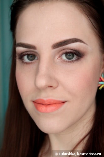 Sleek True colour lipstick - 773 Candy cane, 774 Peaches & cream, 775 Liqueur, 782 Papaya punch
