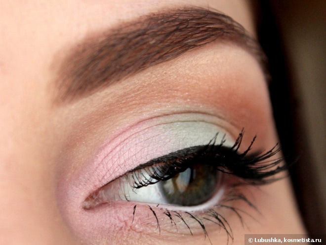 Make Up Store Champagne limited collection: Microshadow trio, Blotting powder, Lipstick