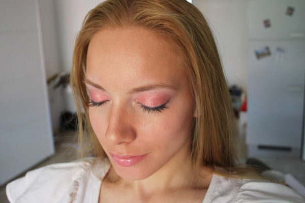 Тени Kiko Water Eyeshadow #219 Flamingo Pink