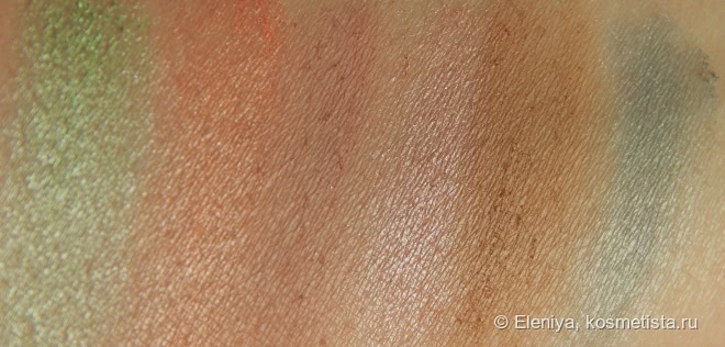 Sleek I-Divine Eyeshadow Palette in Nordic Skies