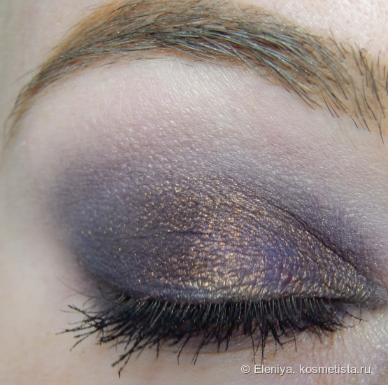 Тени Fyrinnae Loose Eye Shadow Dualcolors в оттенках Mephisto и Rapunzel Had Extensions