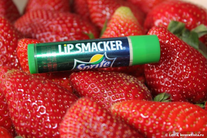 Настоящие сокровища для губ в наборе Lip Smacker Coca Cola Tin Box Bottle Gift Pack