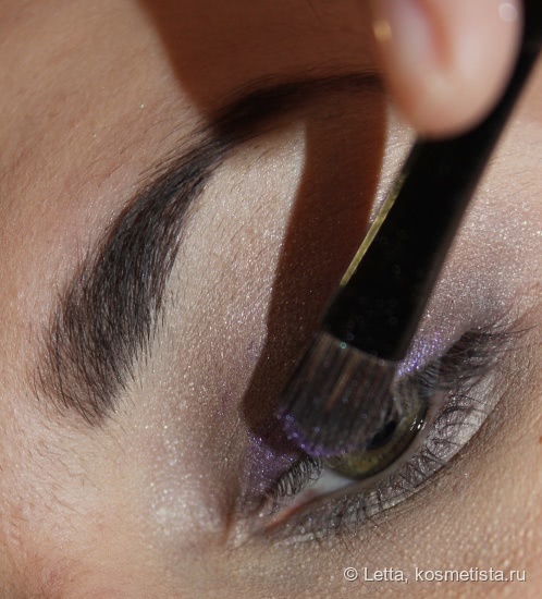 Мой космический пигмент MAC Pigment Colour Powder #violet