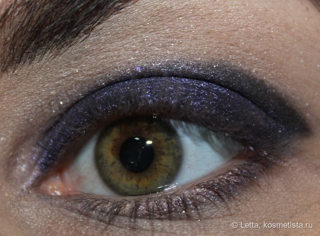 Мой космический пигмент MAC Pigment Colour Powder #violet