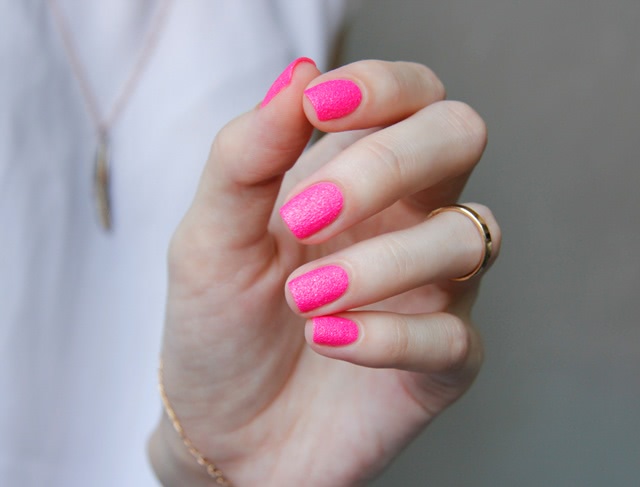Nail Look-Think Pink, Miami Beach