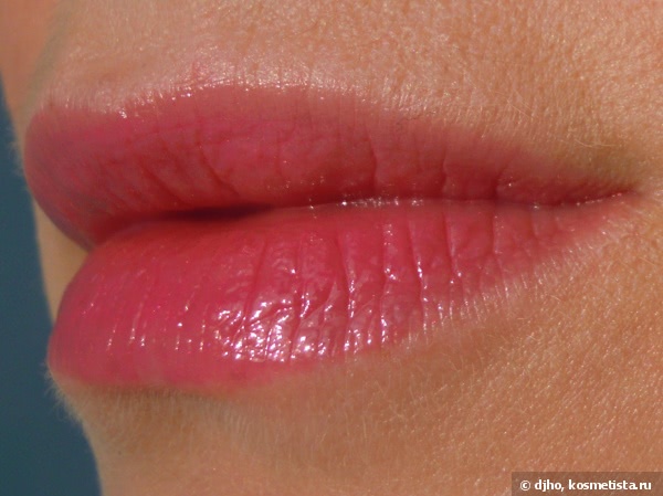 Chanel Rouge Allure Gloss Colour And Shine Lipgloss In One Click #16 Extase