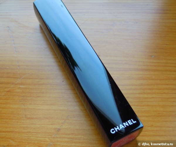 Chanel Rouge Allure Gloss Colour And Shine Lipgloss In One Click #16 Extase