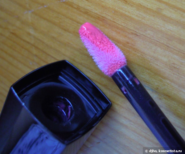Chanel Rouge Allure Gloss Colour And Shine Lipgloss In One Click #16 Extase