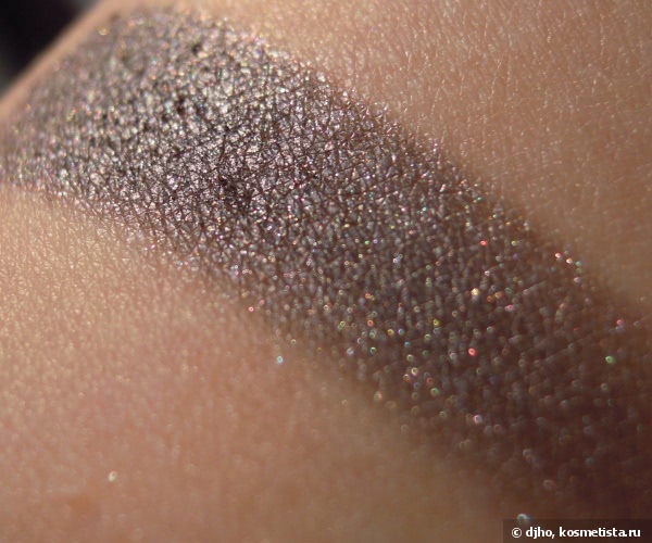 Clarins Ombre Matte Cream-to-Powder Matte Eyeshadow Smoothing & Long-Lasting #05 Sparkle Grey