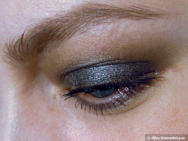 Clarins Ombre Matte Cream-to-Powder Matte Eyeshadow Smoothing & Long-Lasting #05 Sparkle Grey