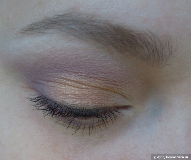 Shiseido Luminizing Satin Eye Color Trio #rd299 Beach Grass; #RD 711 Pink Sands