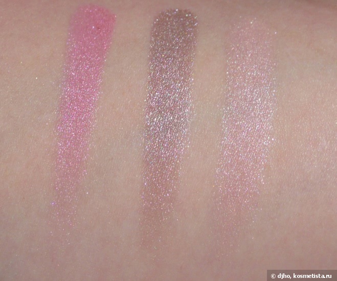 Shiseido Luminizing Satin Eye Color Trio #rd299 Beach Grass; #RD 711 Pink Sands