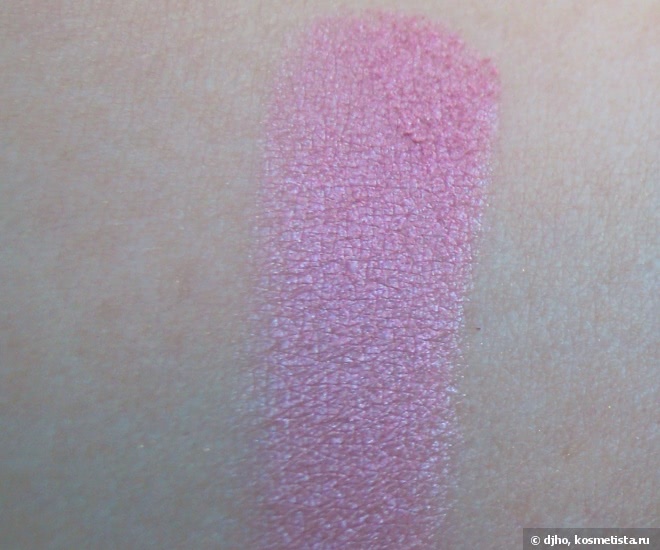 Shiseido Luminizing Satin Eye Color Trio #rd299 Beach Grass; #RD 711 Pink Sands