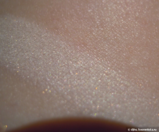 Shiseido Luminizing Satin Eye Color Trio #rd299 Beach Grass; #RD 711 Pink Sands