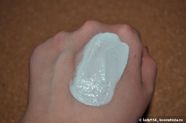 Очищение для лица, требующее смывание водой (марок Biotherm, Clarins, Estee Lauder, Green Mama, Guerlain, Helena Rubinstein, L'Occitane, Matis, Sisley)