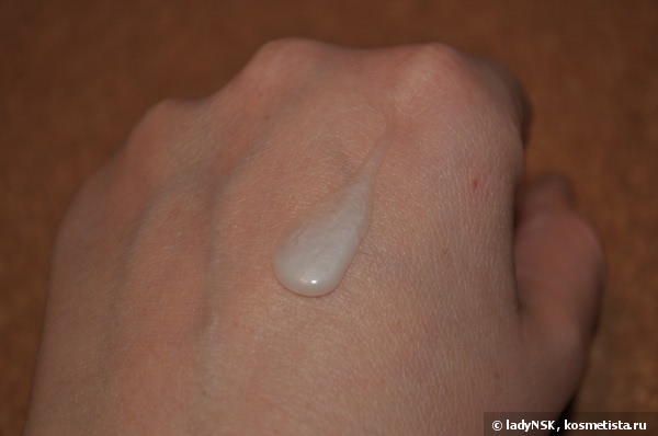 Очищение для лица, требующее смывание водой (марок Biotherm, Clarins, Estee Lauder, Green Mama, Guerlain, Helena Rubinstein, L'Occitane, Matis, Sisley)