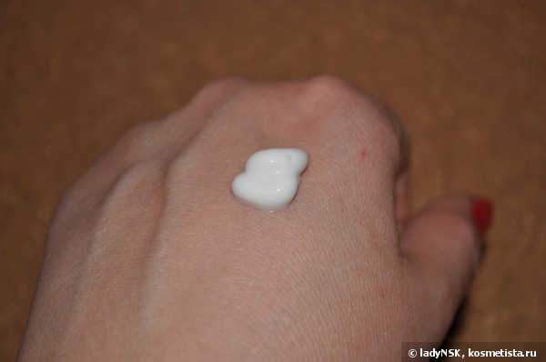 Очищение для лица, требующее смывание водой (марок Biotherm, Clarins, Estee Lauder, Green Mama, Guerlain, Helena Rubinstein, L'Occitane, Matis, Sisley)