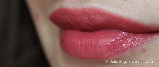 Clarins Joli Rouge Moisturizing Long-Wearing Lipstick - 705 ( Soft Berry)