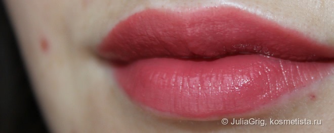 Clarins Joli Rouge Moisturizing Long-Wearing Lipstick - 705 ( Soft Berry)