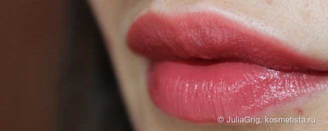 Clarins Joli Rouge Moisturizing Long-Wearing Lipstick - 705 ( Soft Berry)