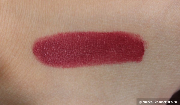 Осенняя ягодка Сатин Люкс El Corazon Lipstick #203
