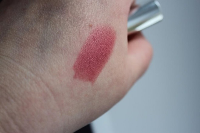 Странная гостья - Clinique High Impact Lip Colour SPF 15 №19 Extreme Pink