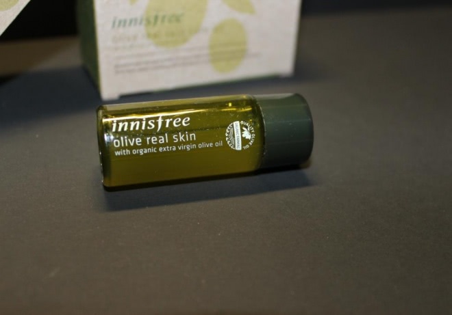 Чудесные оливки из набора Innisfree Olive real skin care kit with extra virgin olive oil - тонер, лосьон, крем и крем для глаз