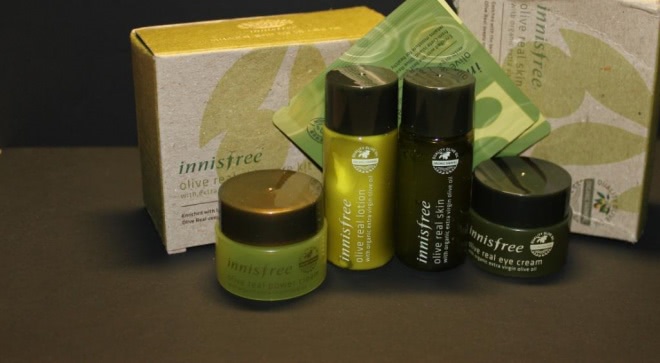 Чудесные оливки из набора Innisfree Olive real skin care kit with extra virgin olive oil - тонер, лосьон, крем и крем для глаз