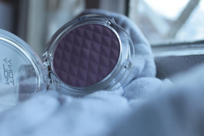 Лавандовые румяна TonyMoly Crystal blusher №04