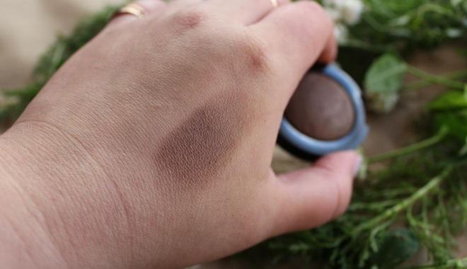 Essense I love nude Eyeshadow 06 Coffee bean