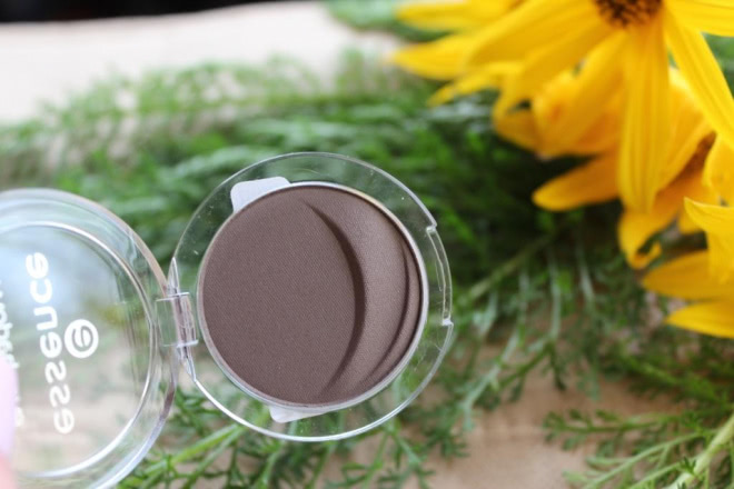 Essence Eyeshadow Super-soft&longlasting №17 No cream, no sugar. Супер мягкие и стойкие тени для век