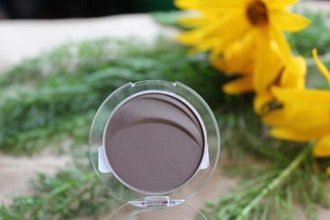 Essence Eyeshadow Super-soft&longlasting №17 No cream, no sugar. Супер мягкие и стойкие тени для век
