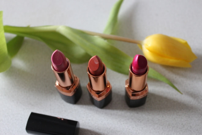 Avon True colour - новая серия помад