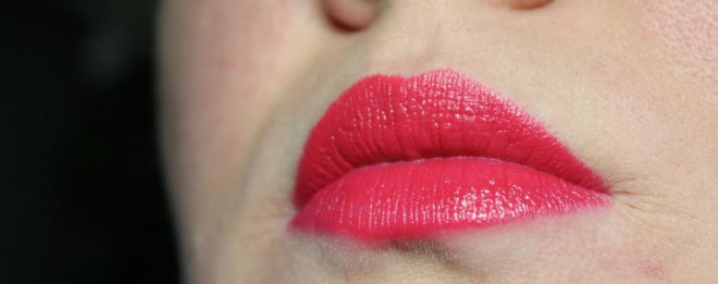 Продолжение и окончание плотного знакомства с помадами Avon