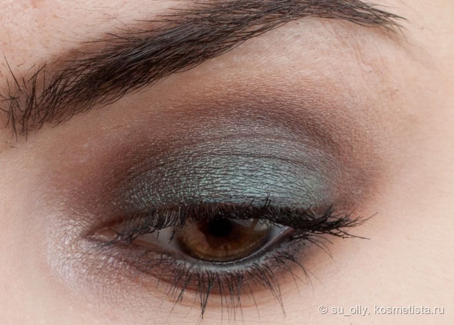 Тени-хамелеоны Make Up For Ever в оттенке ME-302 Peacock