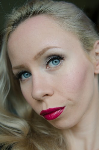 Pixi Sheer Cheek Gel №3 Rosy - гелевые румяна. Очень странная субстанция