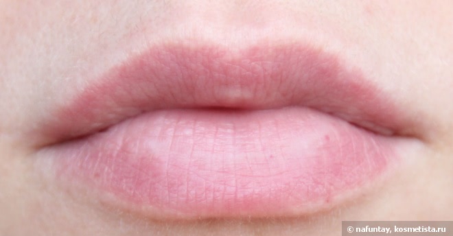 Loreal Infaillible Lip Glosses в оттенке dazzle 213