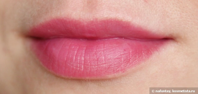 Ароматный и красивый арбузик с Loreal Infaillible Lip Glosses в оттенке 305