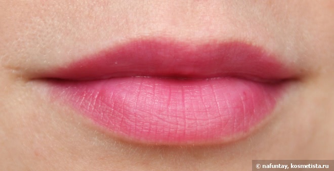 Ароматный и красивый арбузик с Loreal Infaillible Lip Glosses в оттенке 305