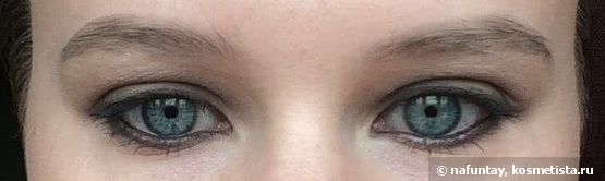 Как прибили, так и держится: Fixateur fixing eyeshadow base от Vivienne Sabo Paris