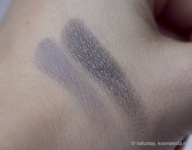 Оба из ларца, но совсем не одинаковых с лица. Мои тени Inglot Freedom System, в оттенках 387 и 451